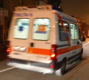 ambulanza-incidente-sera-augusta