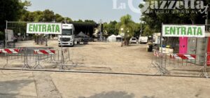 Sal Da Vinci ad Augusta, tutto sul concerto: accessi all’Isola, navette, parcheggi e divieti